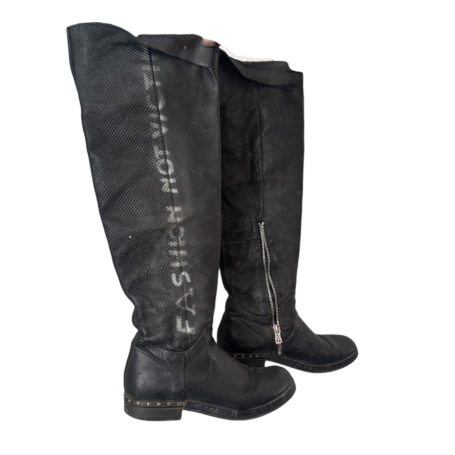 AS98 FASHION NOT VICTIM LEATHER BOOTS