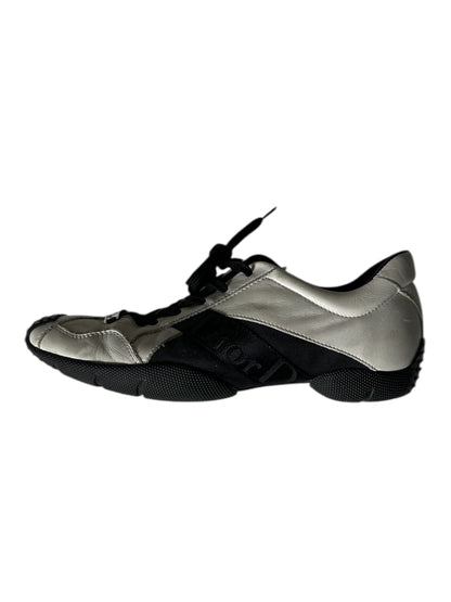 DIOR BLACK & WHITE SNEAKERS